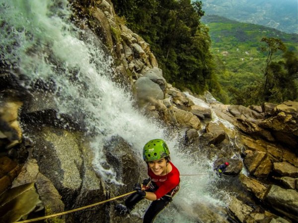 canyoning in Colombia