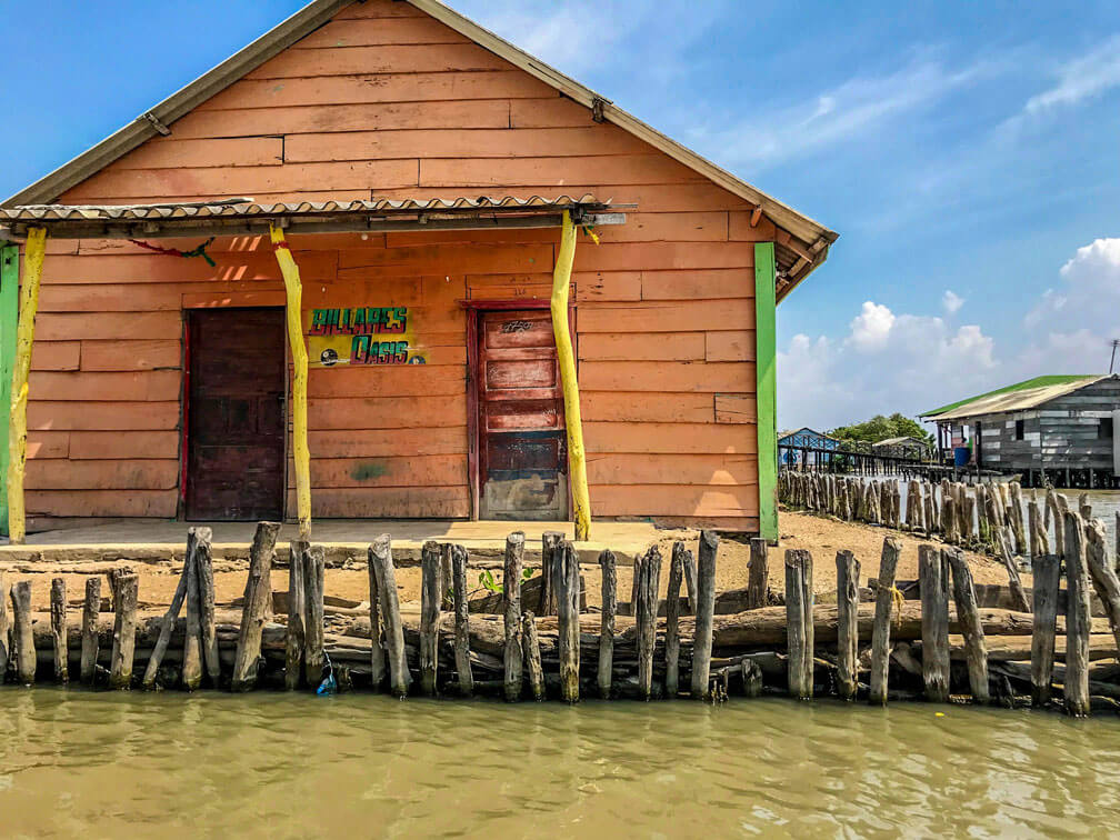 Home in the marshes of Colombia